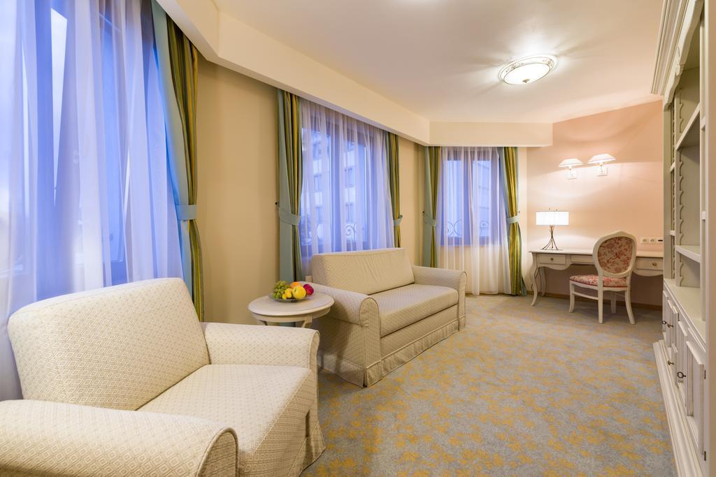 סוסאבה Hotel Sonnenhof מראה חיצוני תמונה